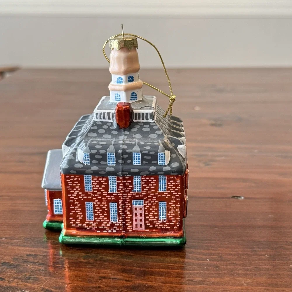 Colonial Williamsburg Governors Palace Ornament Blown‎ Glass Christmas Vtg EUC